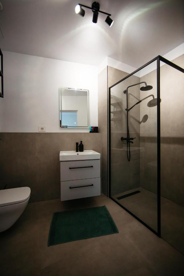 Mountain Retreat Apartment ซินายา ภายนอก รูปภาพ